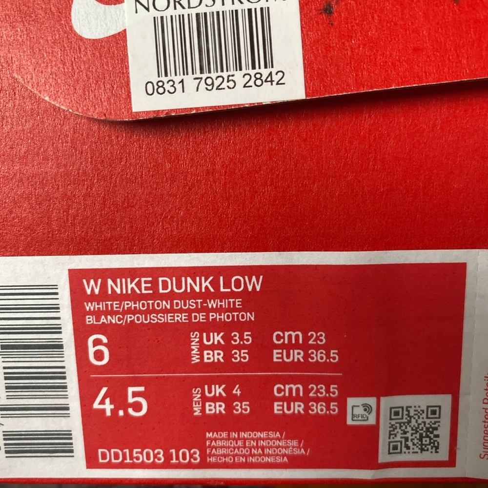 Nike Womens Photon Dust Dunk Low - Picture 9 of 10